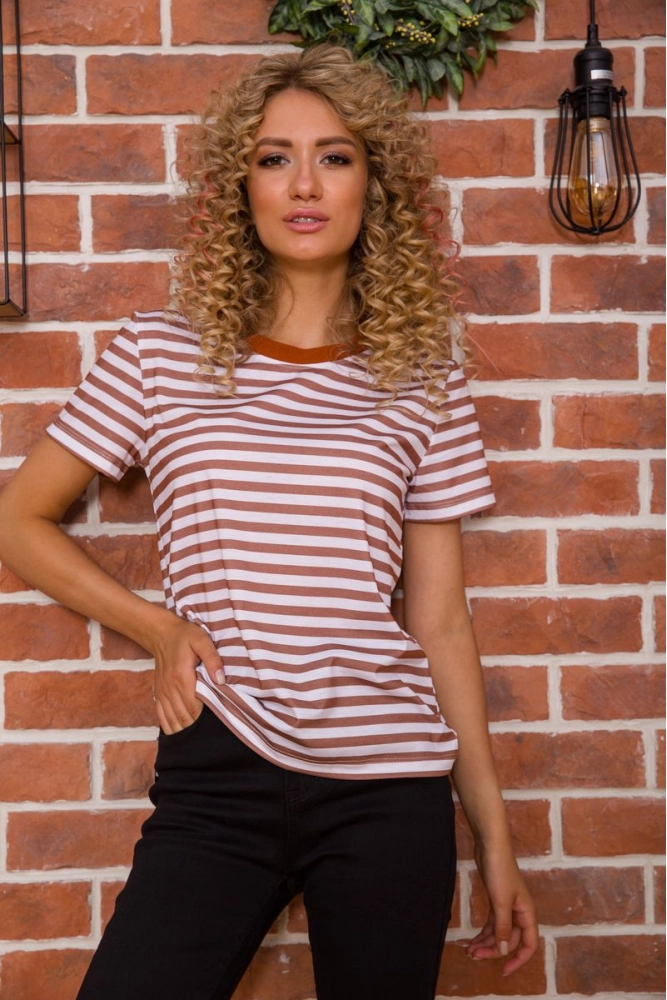 Купити Жіноча футболка в смужку колір Біло-коричневий 102R297 оптом - Фото №1
