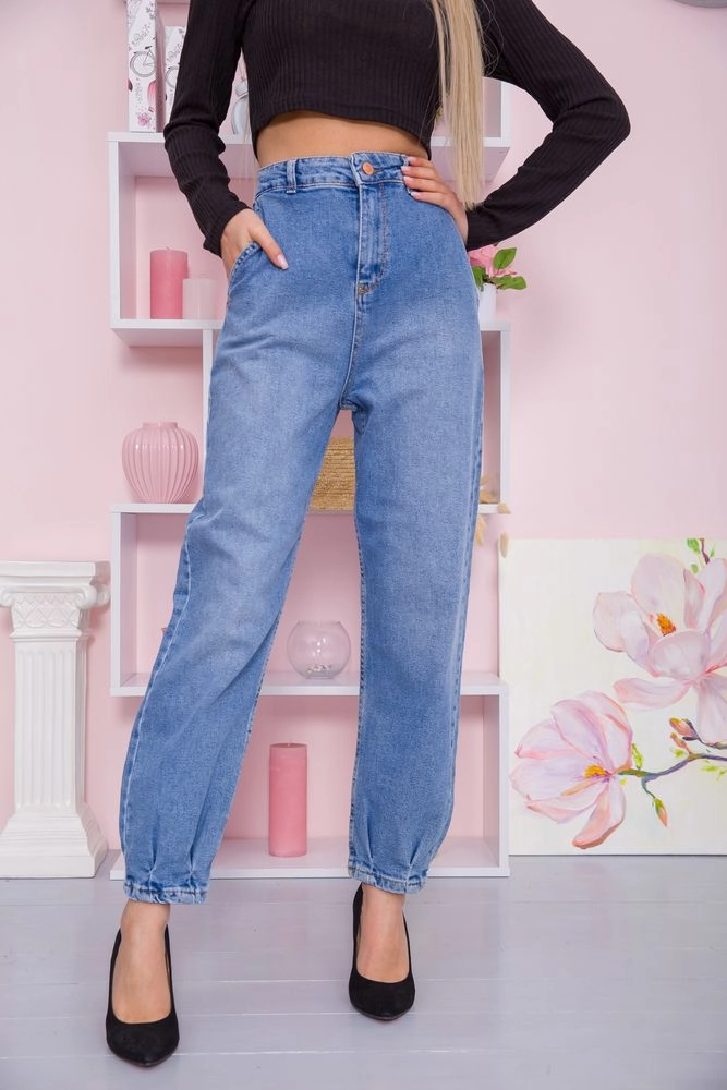 Купить Женские джинсы баллоны голубого цвета 123R202 оптом - Фото №1