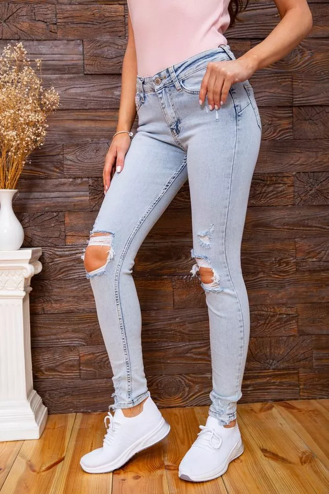 Широкие рваные джинсы женские (93 фото)