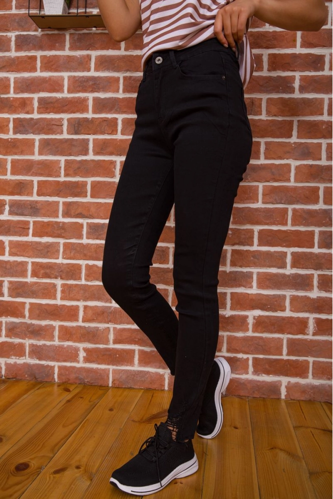 Купити Жіночі стрейчеві джинси американки чорного кольору 131R2057 - Фото №1