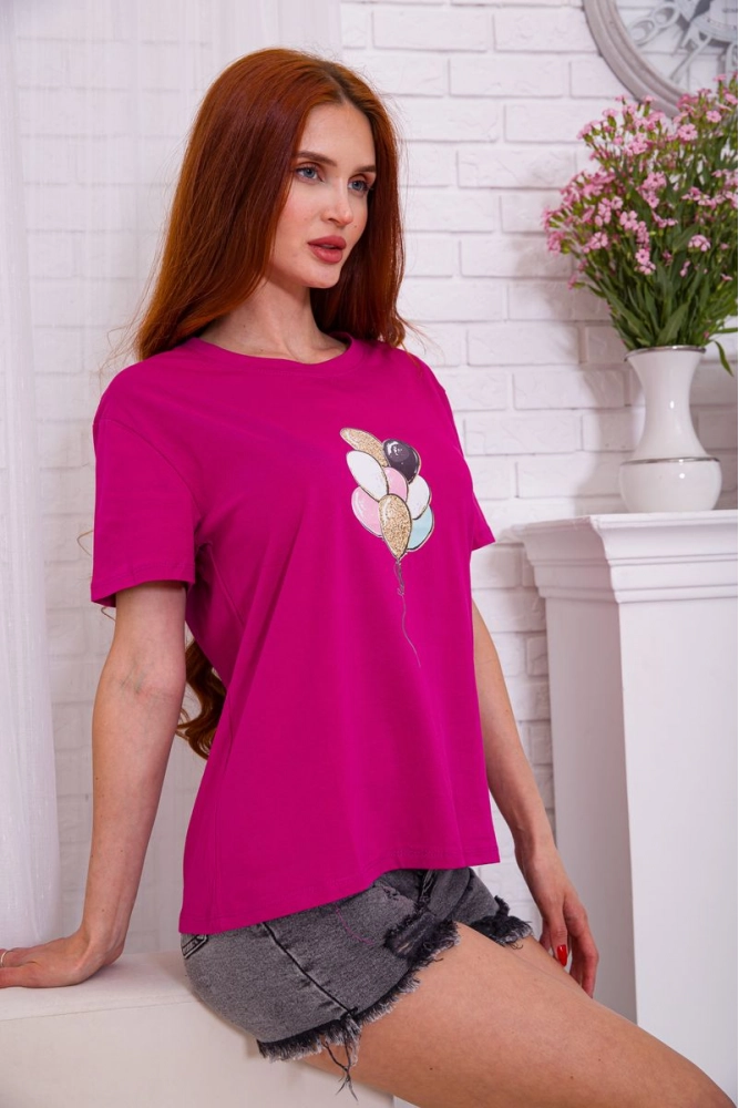 Купити Вільна жіноча футболка кольору фуксії з принтом 198R010 оптом - Фото №1