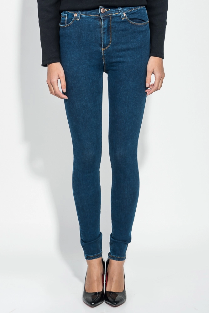 Купить Женские джинсы приталенного кроя, цвет Синий, 282F009 - Фото №1