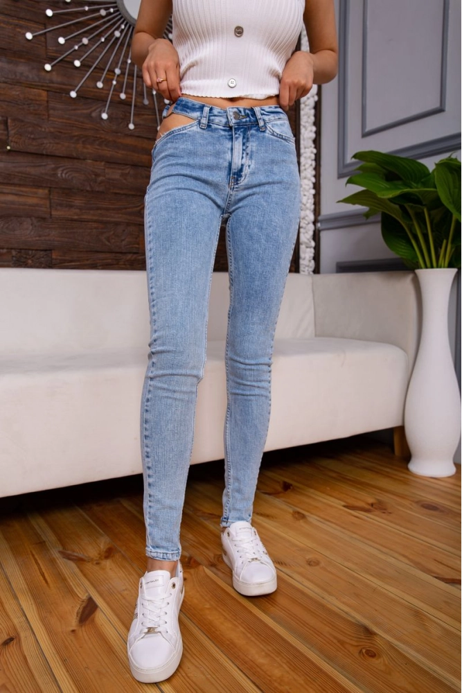 Купити Жіночі джинси скінні блакитного кольору 198R33-78-003-1 - Фото №1