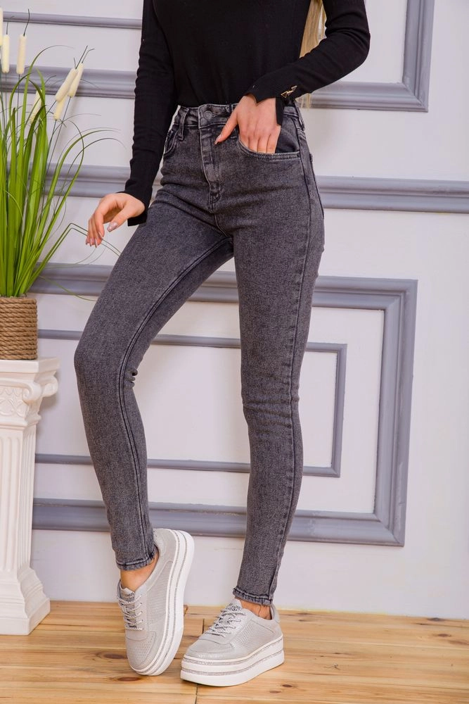 Купить Женские джинсы скинни серого цвета 190R216 оптом - Фото №1