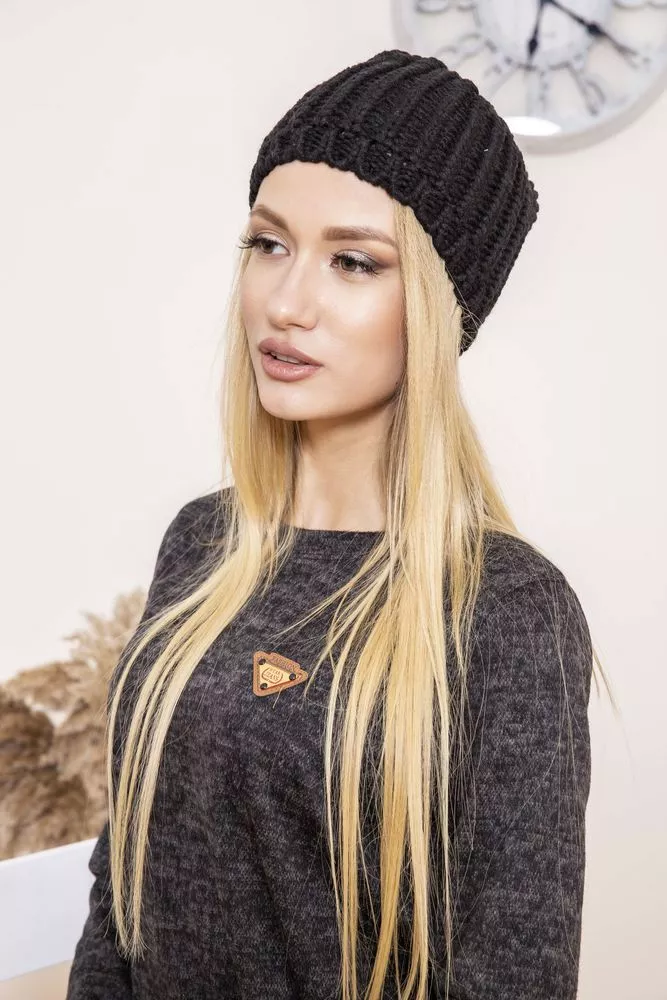 Купити Жіноча однотонна шапка, чорного кольору на осінь-зиму, 167R006 оптом - Фото №1