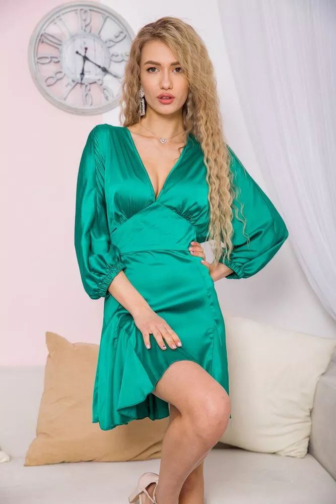Купити Сатинова сукня з V-подібним вирізом, зеленого кольору, 115R0463-3 оптом - Фото №1
