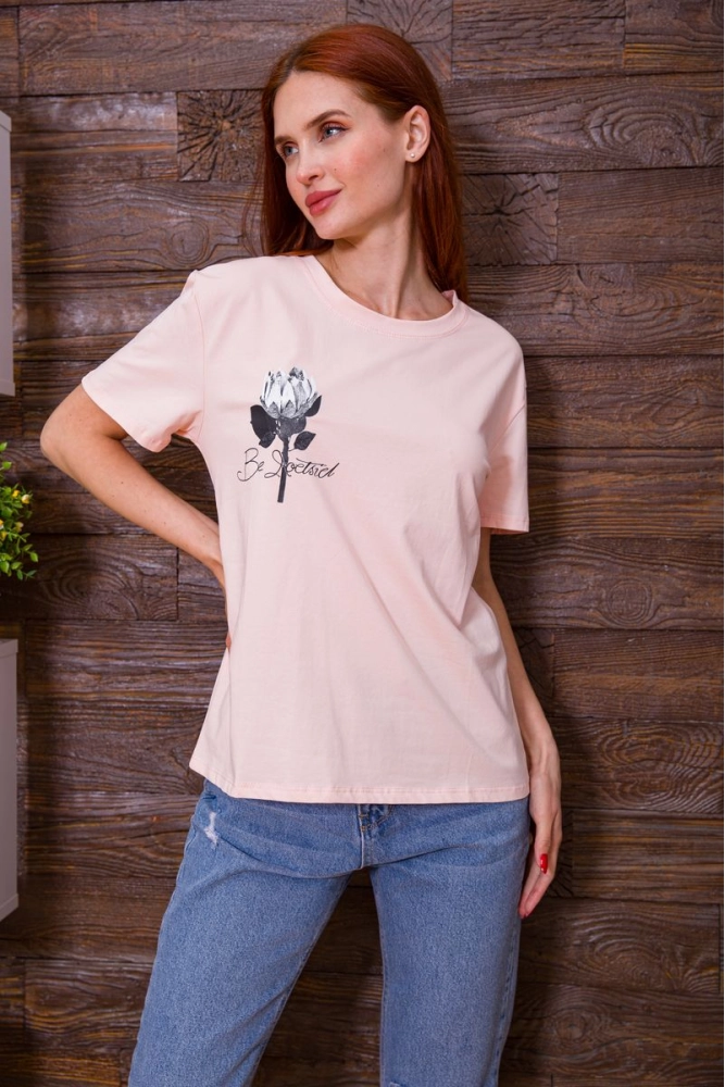 Купити Жіноча персикова футболка з принтом 198R020 - Фото №1