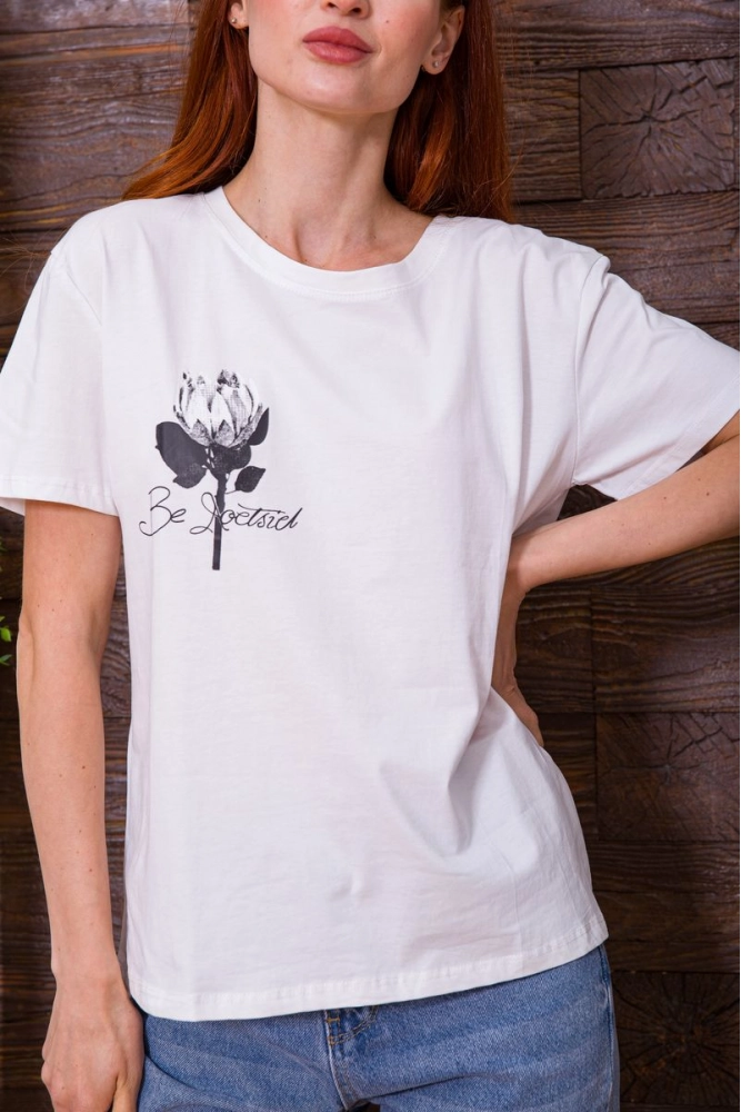 Купити Жіноча біла футболка з принтом 198R020 оптом - Фото №1